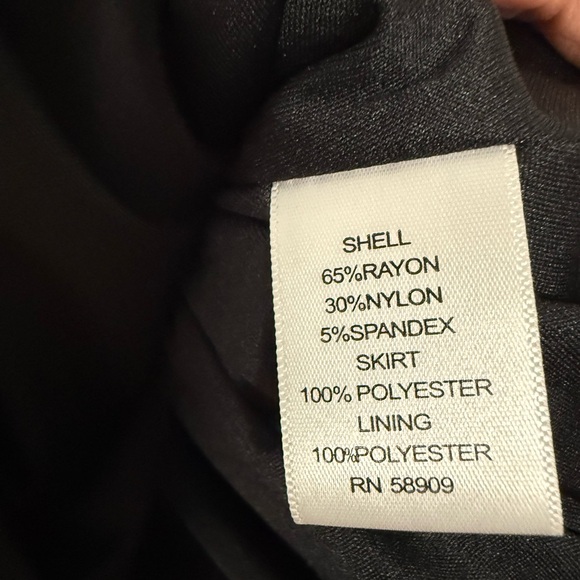 Giani Bini Women Size‎ Medium Dana Off the Shoulder Embroidered Elegant Dress - Picture 5 of 8